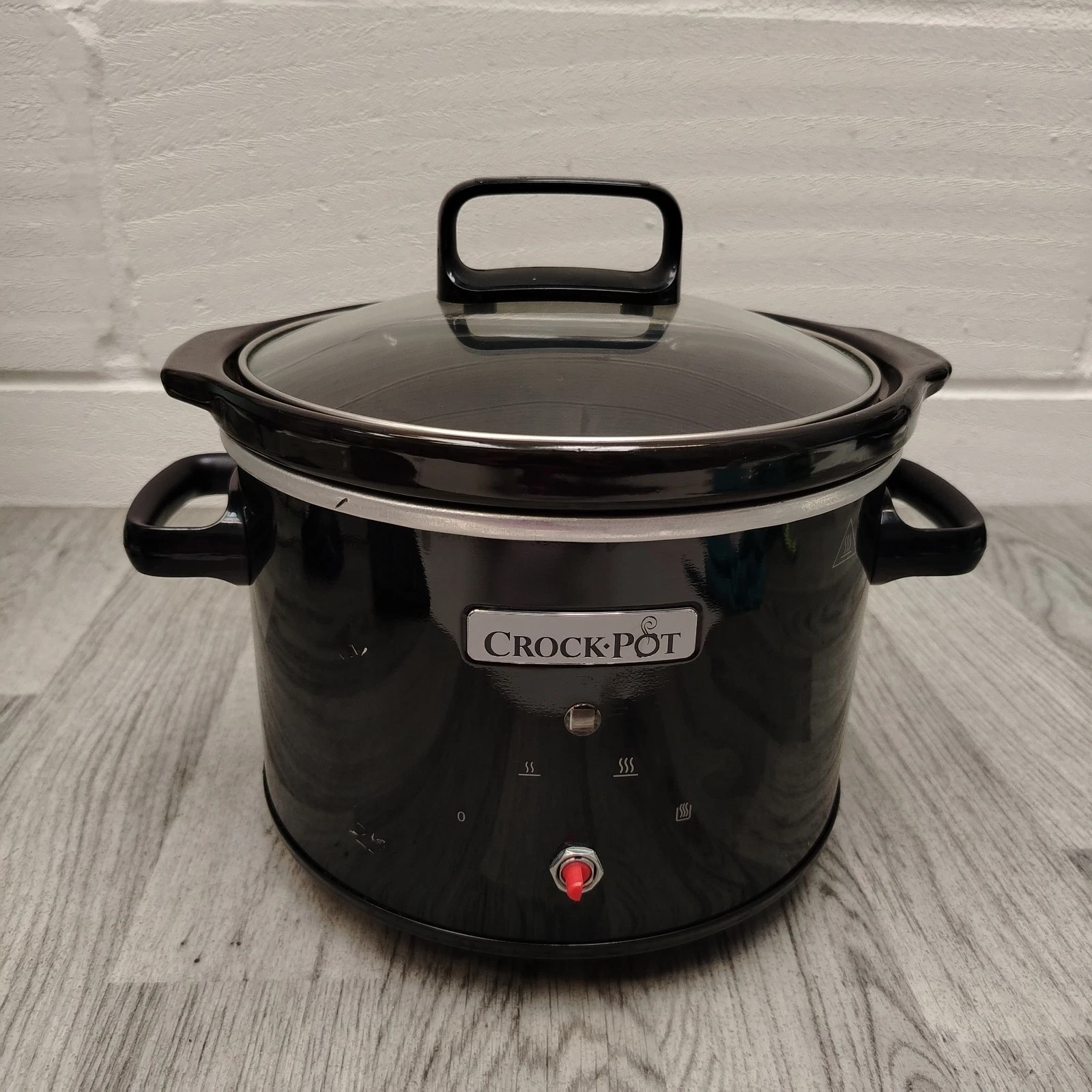 Crock Pot CSC046 Compact Slow Cooker 2.4L Ceramic Bowl Pot - Black