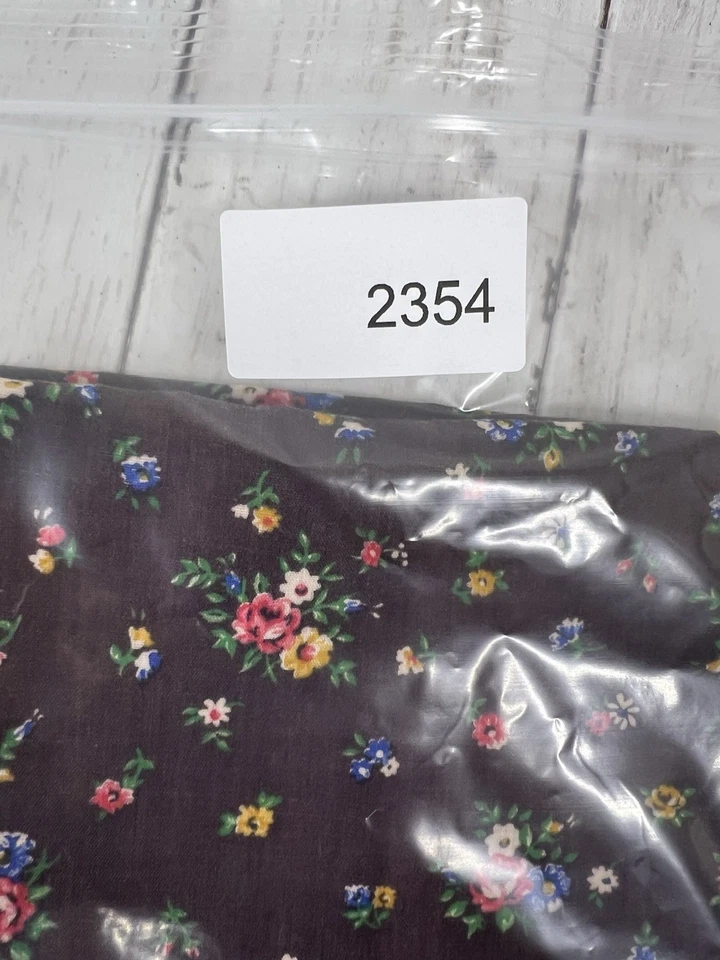 Vintage Marcus Textiles Cotton Fabric .5 yard 44" Wide Brown Dainty Floral Roses - Image 4 of 4