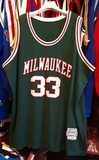 CANOTTA JERSEY BASKET NBA MITCHELL & NESS MILWAUKEE BUCKS ABDUL-JABBAR 33