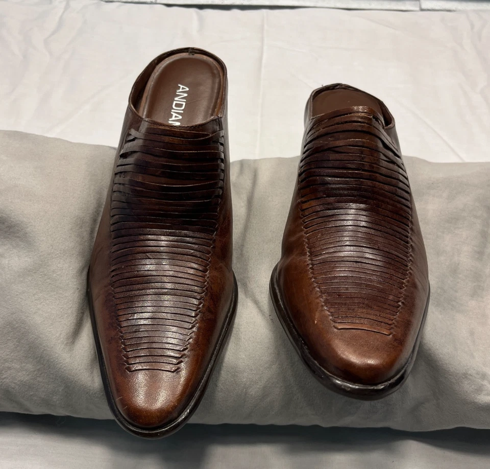 Женские кожаные туфли на каблуках Andiamo с заостренными пальцами ног 8,5 цвет коньяк - Изображение 2 из 4