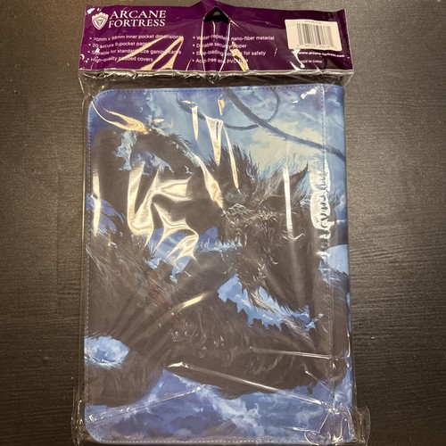 Arcane Fortress Artwork Zipper Binder - 9 Pocket Side Loading - Holds 360 Cards - Picture 3 of 4