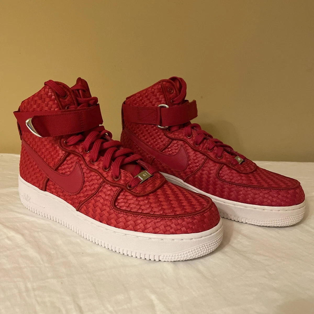 Nike Men’s Size 10 Air Force 1 High 07 LV8 Woven Shoes Gym Red Custom 843870-600 Nike Men main image 2