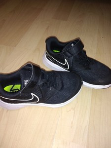 nike basketball shoes wide sizes