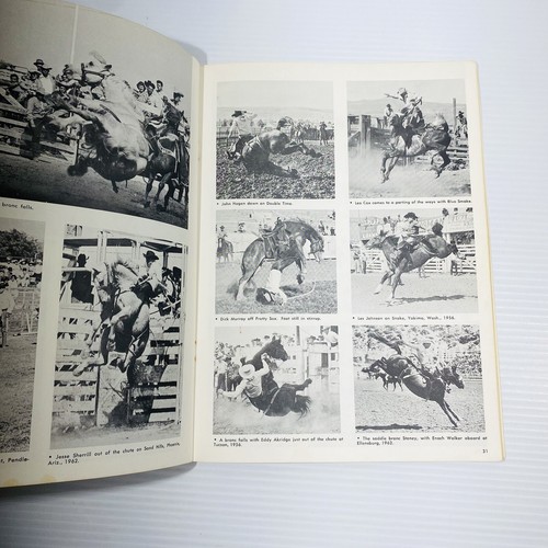 Libro Western Horseman Rodeo Pictures 1966 EE. UU. American DeVere Helfrich de colección - Imagen 4 de 12