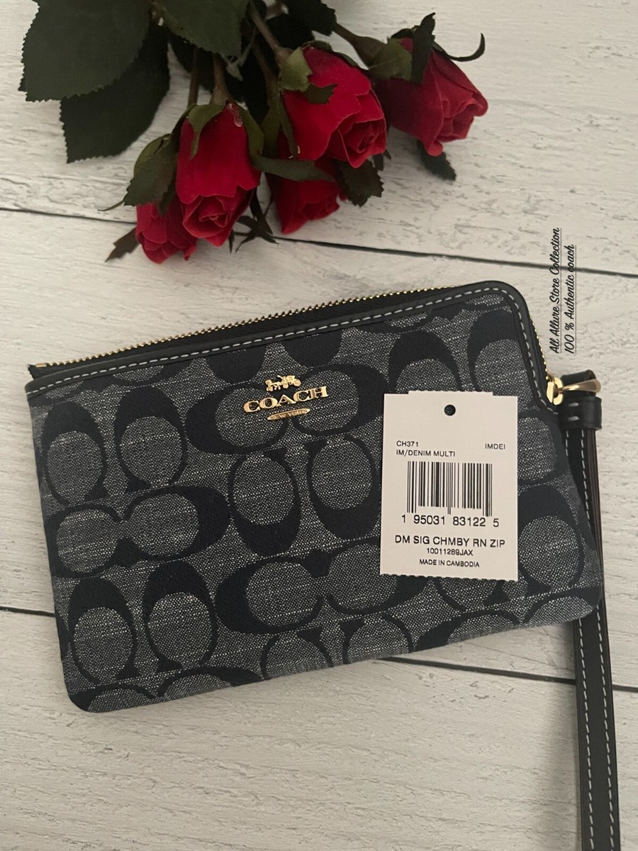 NWT Coach Corner Zip Wristlet In Signature Chambray CH371 | eBay