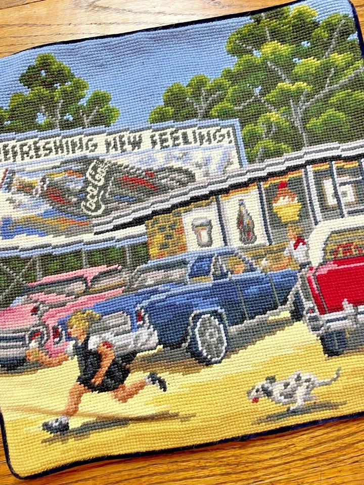 NUEVA Funda Almohada Lana Punta Aguja Años 50 Coca Cola Comedor Restaurante Perro 14" Foto 2 de 3