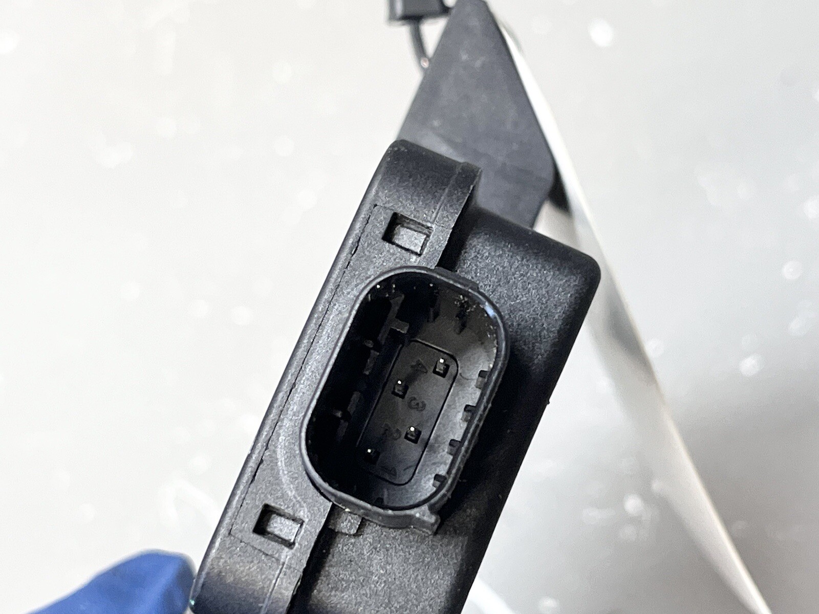 Maserati Quattroporte 2014-2020 Tpms sensor P/N 670001902