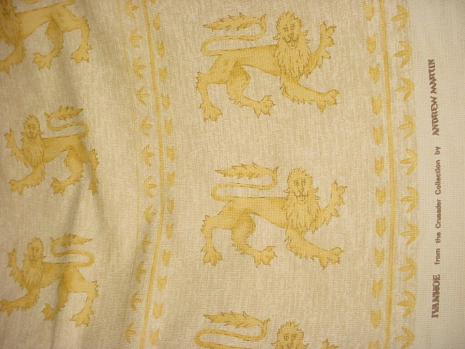 Tela de tapicería de algodón con estampado dorado coral dorado Andrew Martin Ivanhoe 9-1/8 Foto 2 de 4