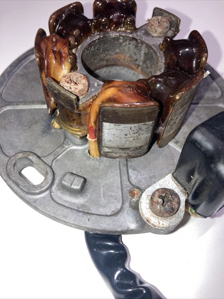 Yamaha YZ250 1985 estator y volante OEM original usado YZ 250 generador magnético Foto 3 de 4