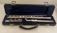 Armstrong 103 C-Foot Open-Hole Flute Hard Case