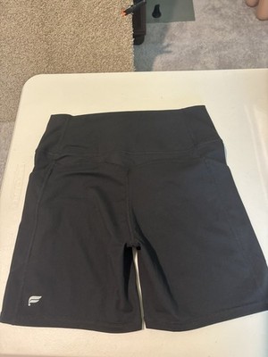 Fabletics Oasis PureLuxe High-Waisted 6'' Short with Pockets Black  Large NWT