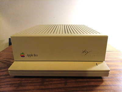 Apple IIGS Woz Edition Computer with 1MB RAM *TESTED WORKING*