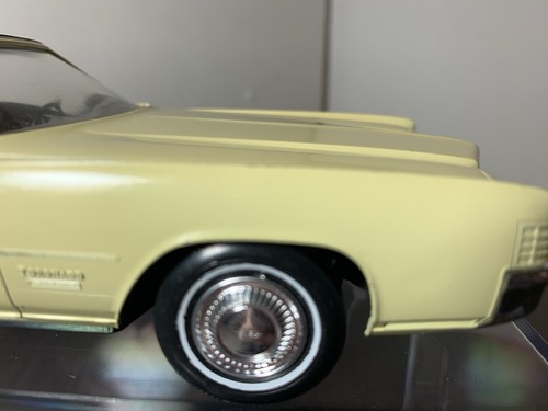 1972 Oldsmobile Toronado Automobile Dealer Promo Car Johan - Picture 9 of 20