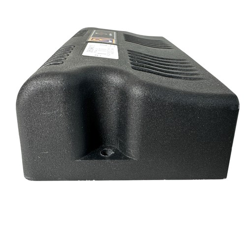 D50946.16 Permobil F3 Power Chair Control Module - PG Drives 120 Amp - Picture 8 of 10