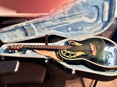 Gitarre Ovation Elite Standard 6868 USA mit Tonanbnehmer / Pick Up