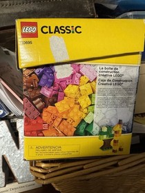 LEGO Classic Creative Building Box 10695 Set, 580 Pieces, Ideas Included