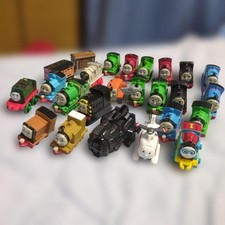 Thomas  Friends Capsule Plarail 25 Mini Figure Lot Japan Collectible 15 