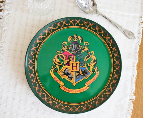 Piatti Da Cena In Melamina Con Gli Stemmi Delle Case Di Harry Potter | Set Di 4 - Foto 3 di 7