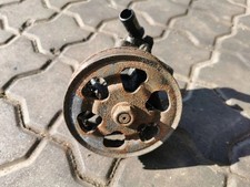 Pompe direction assistée Honda FR-V