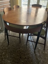 Tavolo Ovale a raggiera  In Teak  Vintage Anni 60 Silvio Cavatorta