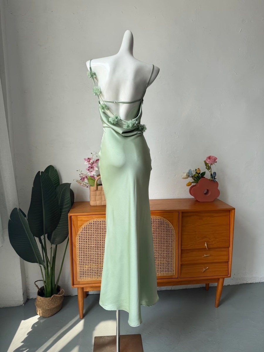 cider green dress NWT Wedding Guest Maxi Dress Cowl Neck Sleeveless Ruched Gown L Gen Z fashion aesthetic