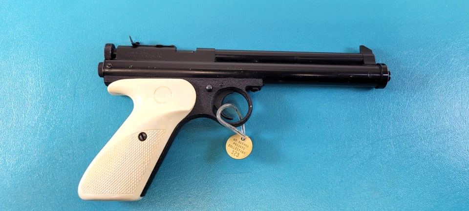 复古 Crosman 116 22 Cal。 气枪二氧化碳 + 出处 323 — 第 4/4 张图片