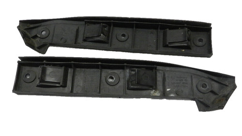 VW Golf 4 / Bora Kotflügelhalter vorne links und rechts 1J0807183A / 184A