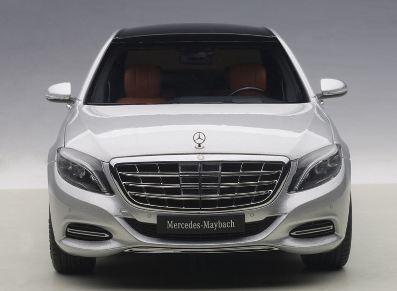 (未使用･未開封品)AUTOart 1/18 メルセデス・マイバッハ S 600 (シルバー) Autoart MERCEDES BENZ MAYBACH S-KLASSE S600 SILVER 1/18