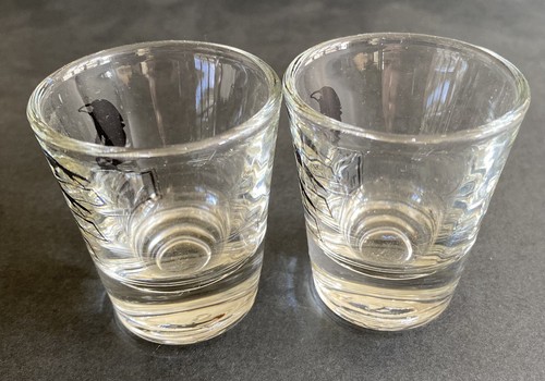 Cuervo Traditional Shot Glass x 2 Black Raven Crow Libby Mark Man Cave Barware - Picture 2 of 5