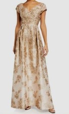 550 Aidan Mattox Woman Gold V-Neck Metallic Jacquard Gown Dress Size 2