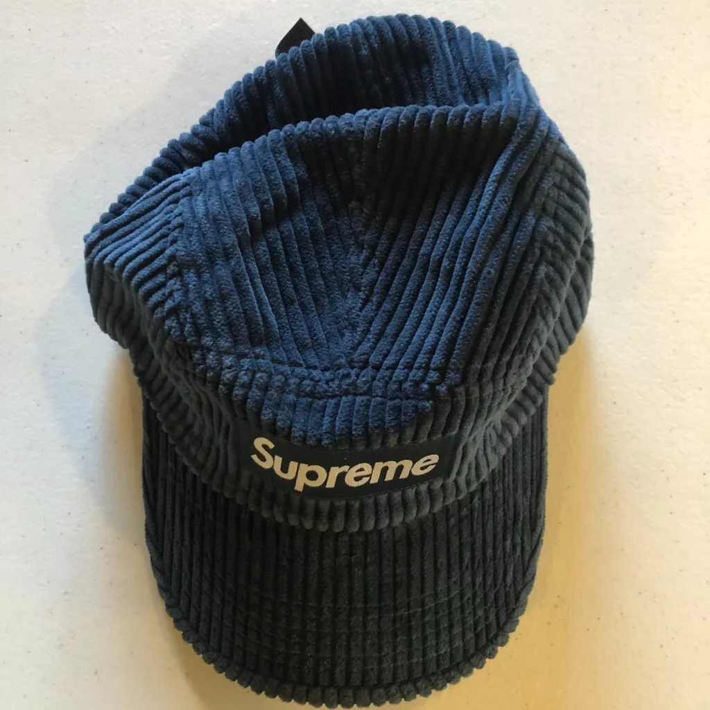 Casquette de camp Supreme velours côtelé SS22 marine légère OS 2022