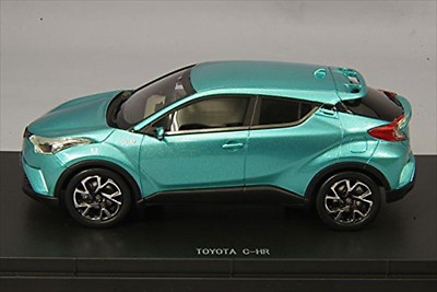 EBBRO 1/43 Toyota C-HR Radiant Green Metallic Resin Model 45602