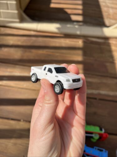 Ford ERTL F-150 FX4 pickup fuoristrada bianco - Foto 4 di 7