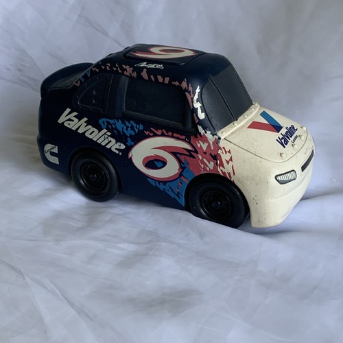 Vintage ERTL Mark Martin #6 Valvoline Push N’ Roll NASCAR Car - Picture 3 of 11