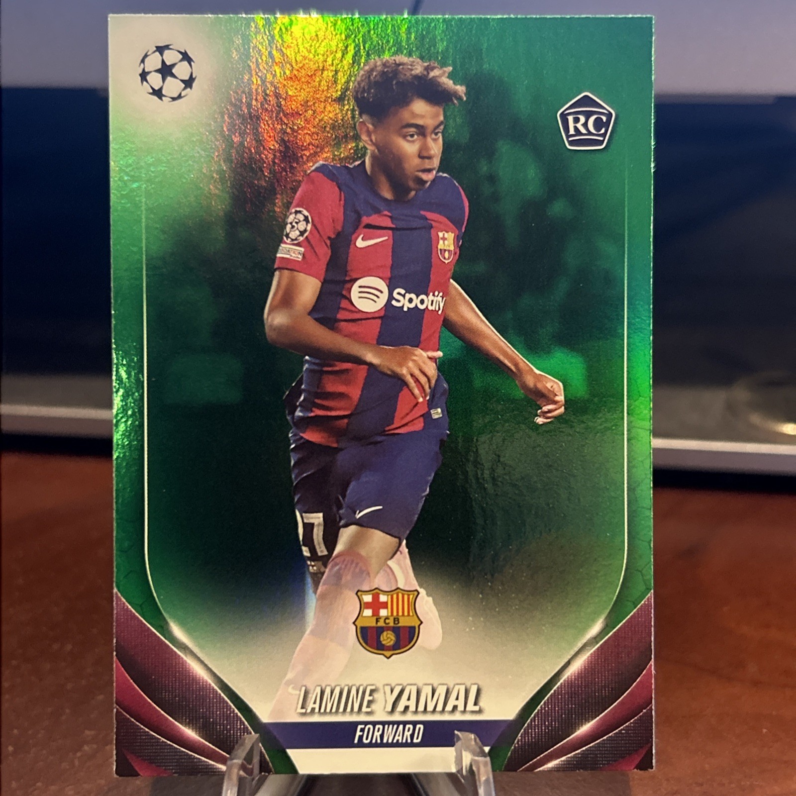 2023-24 Topps UEFA Club Competitions - Lamine Yamal #64 Green Foil /99 (RC)