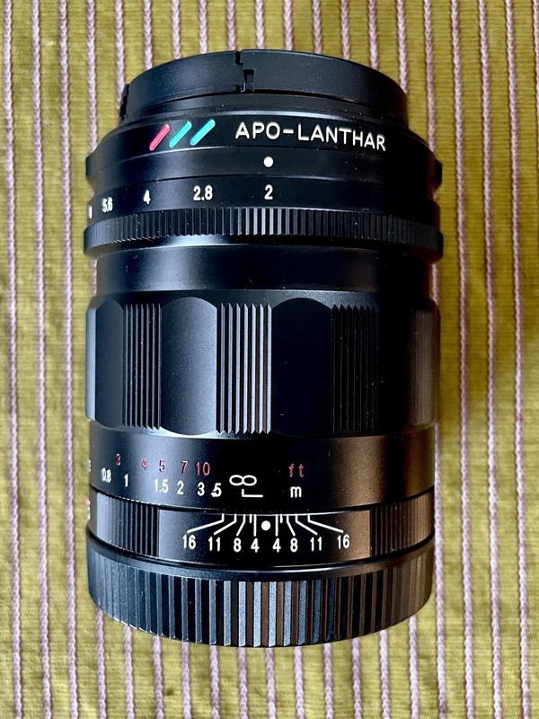 Voigtländer  APO LANTHAR 35mm F/2 Aspherical Lens Sony E