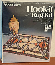 New Sealed Vogart Crafts 4315 Stained Glass Hook-It Rug Kit Latch