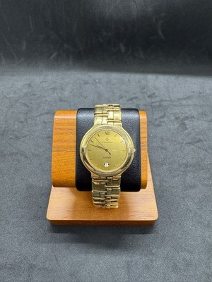 Vintage Candino Swiss Quartz Watch ETA 955.414 Gold Plated Sapphire