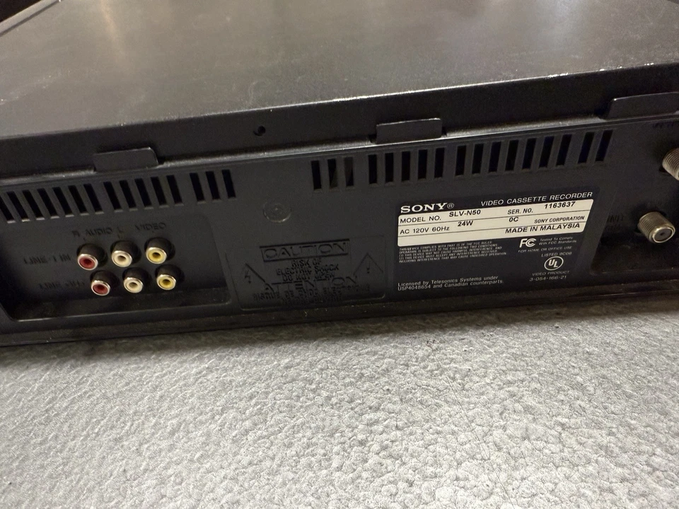 Grabadora VHS VCR VCR estéreo Hi-Fi de 4 cabezales Sony SLV-N500 (SIN CONTROL REMOTO) Foto 3 de 3