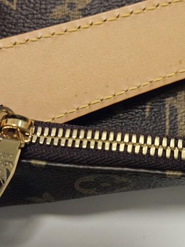 Auténtico Bolso Louis Vuitton Monograma Berry PM M41623 #DU0157 Hermoso Estado - Imagen 15 de 24