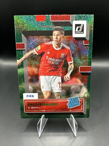 Enzo Fernandez [Green] #189 2022 Panini Donruss card