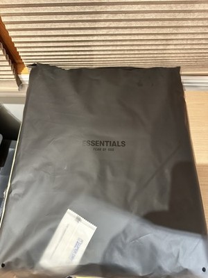 ESSENTIALS HOODIE JET BLACK BRAND NEW SIZE XL