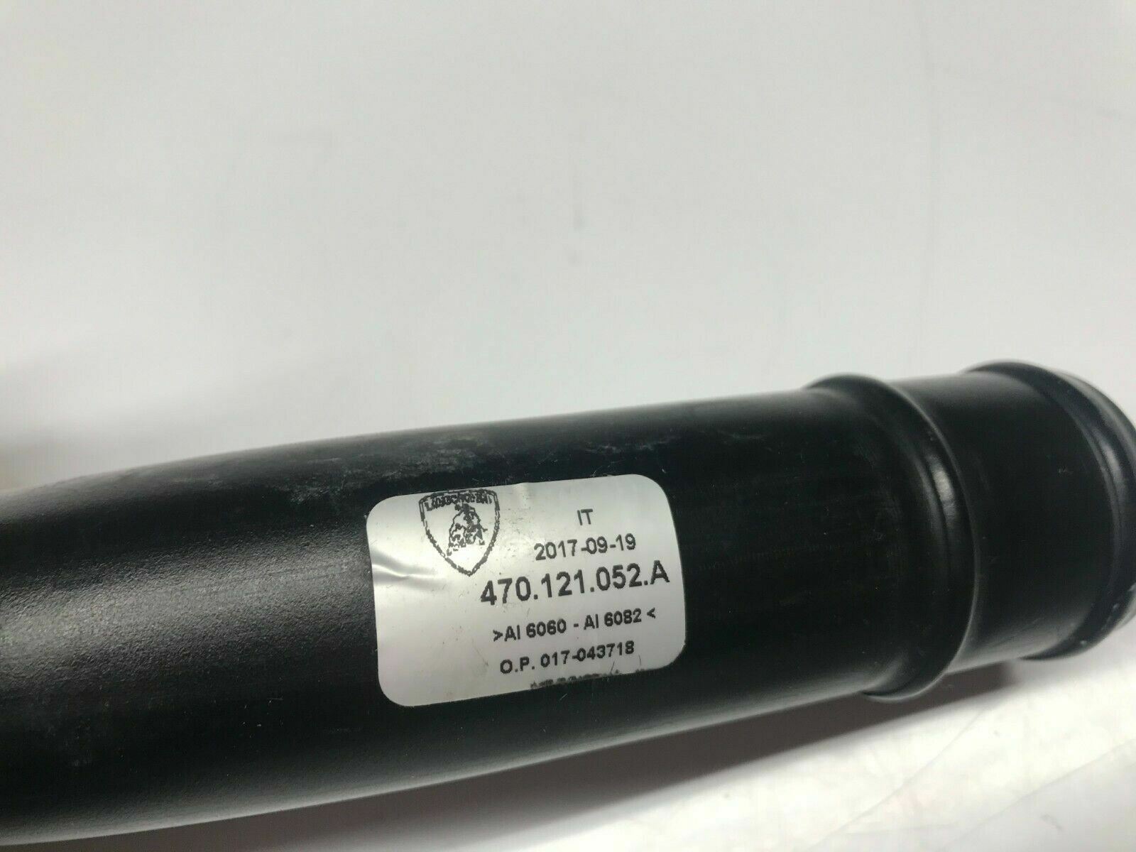 LAMBORGHINI AVENTADOR PASSENGER RIGHT RH SIDE COOLANT PIPE HOSE OEM 470121052A