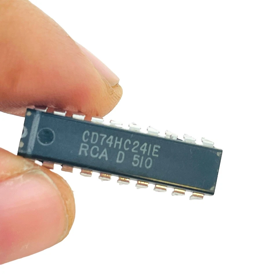 15 pcs RCA CD74HC241E ICs Buffer, Non-Inverting 2 Element 4 Bit 3-State 20-PDIP - Image 2 of 4