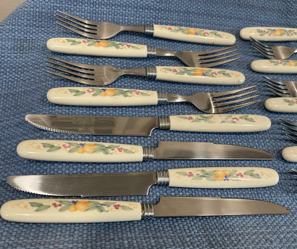 Cubiertos Corelle Abundance 23 piezas cubiertos Foto 2 de 4