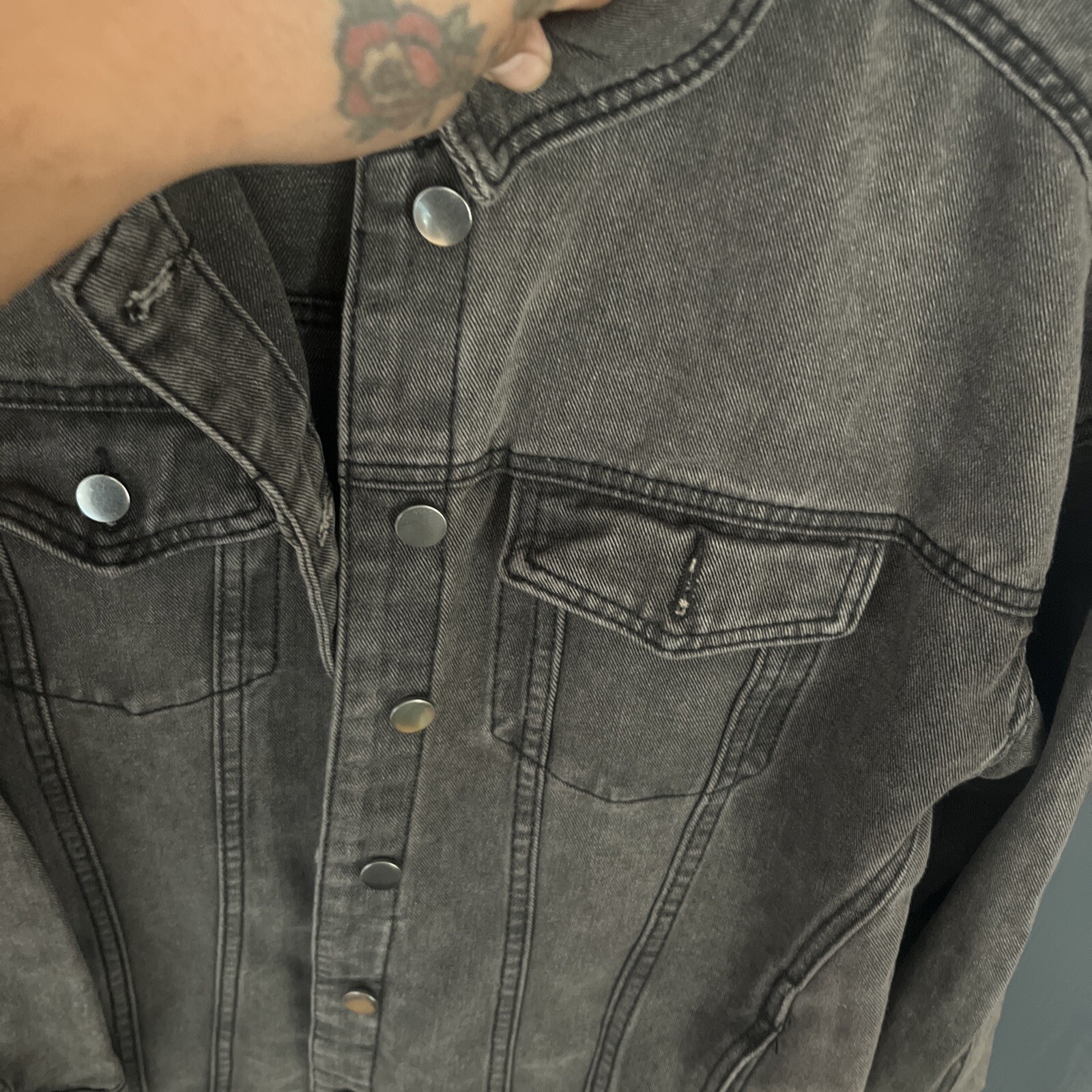Black Denim Jacket - image 8