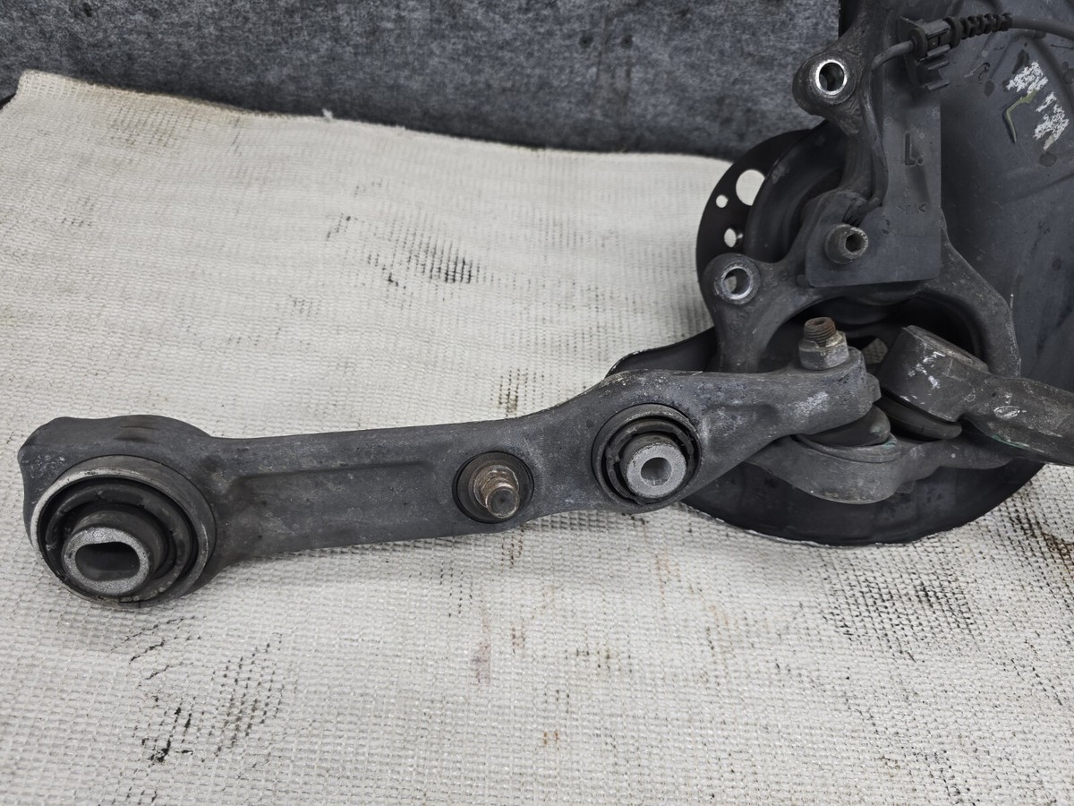 03-09 Mercedes W211 E350 RWD Front Left Side Spindle Knuckle Arms