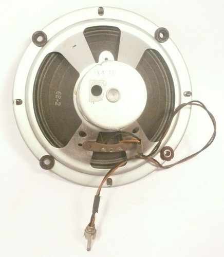 vIntage WARD'S AIRLINE 04BR-720A TABLETOP RADIO: 6 &1/2" MAGNET SPEAKER 4-6 OHM - Picture 2 of 4