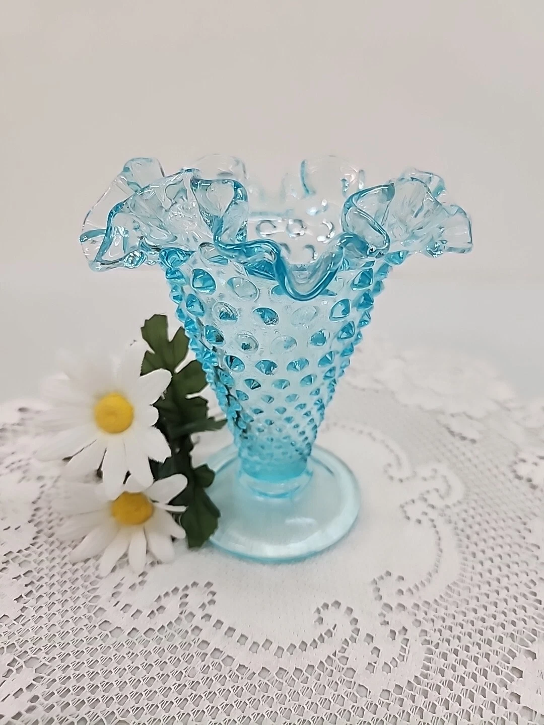 Vintage Fenton Hobnail Trumpet Aqua Turquoise Blue Glass Vase Ruffled Edge Crest
