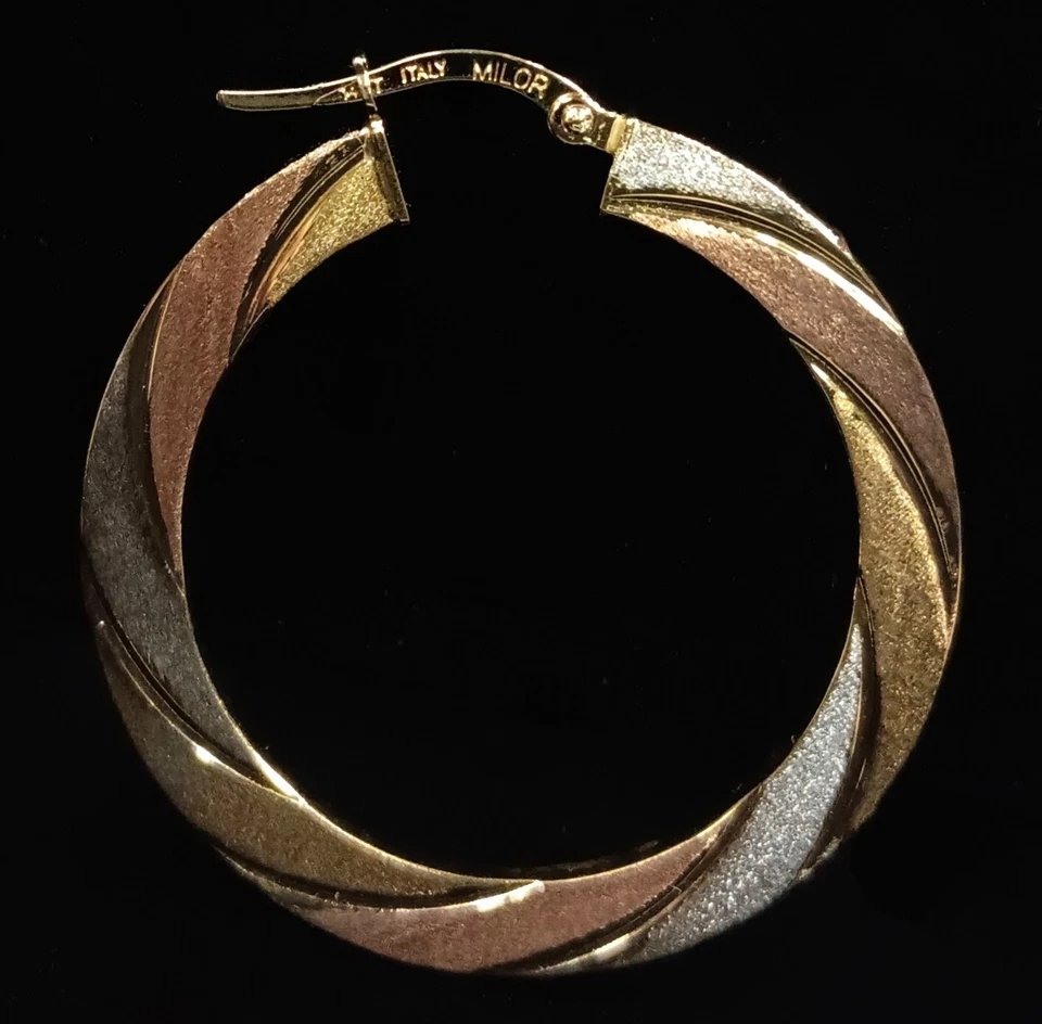 Vintage MILOR Italy 14K Gold Tri-Color Latch Back Hoop Earrings 3.00g (39123-1) - Image 4 of 4